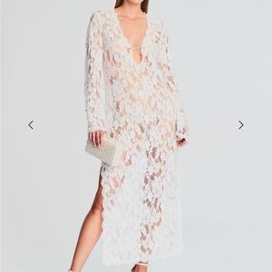 REET LACE KAFTAN
Hemant & Nandita XS New with tags, never worn